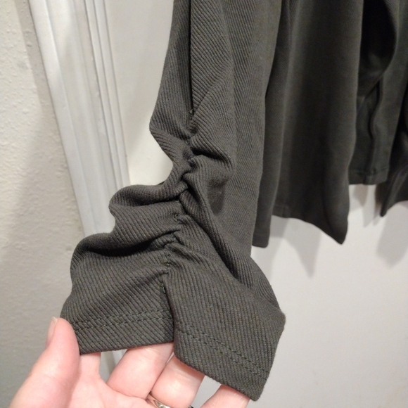 NWT Culture Code Women's Olive Green Jacket Sz 3X-Ruched Sleeves-Boho Western - Picture 5 of 8